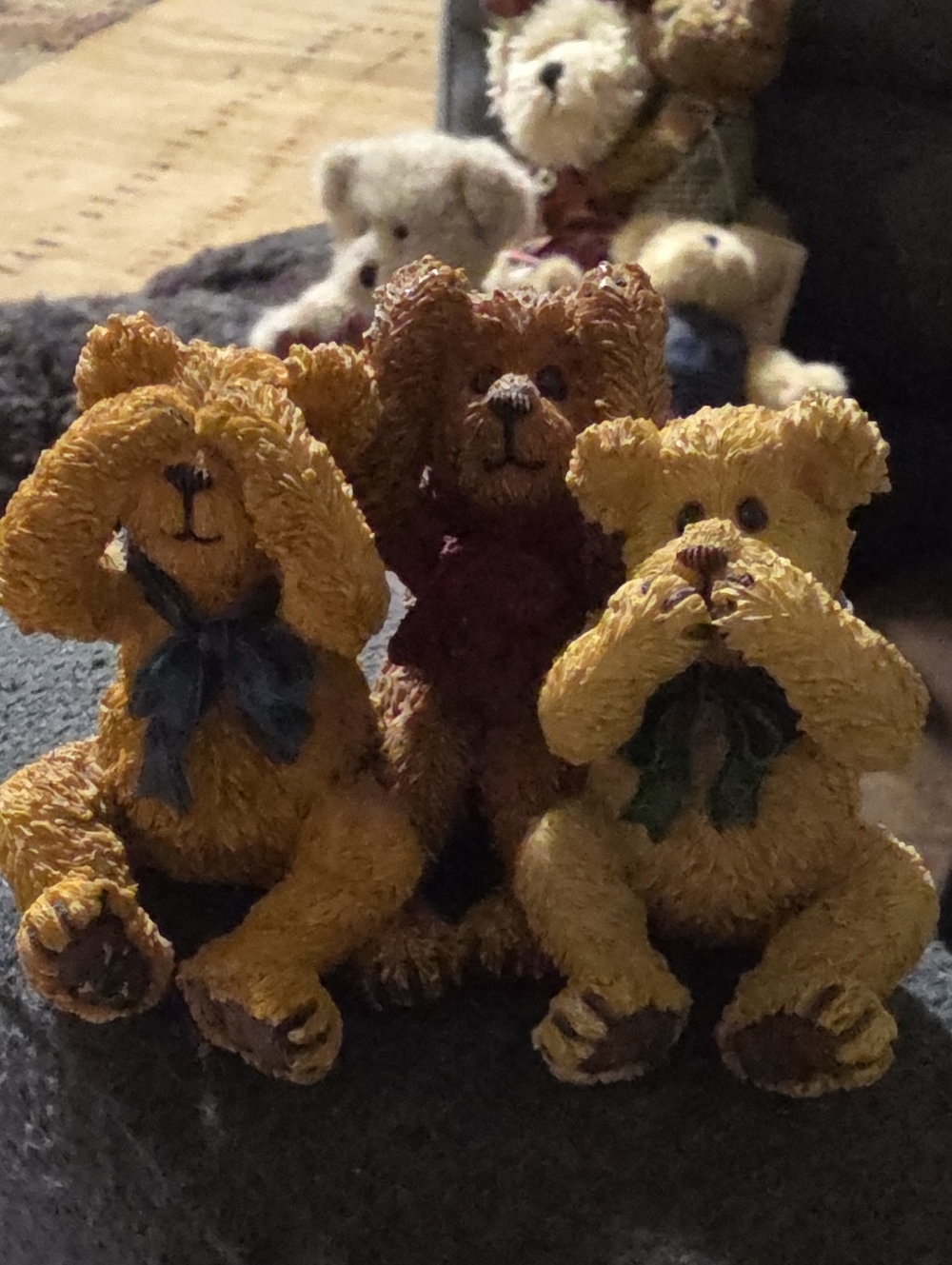 Set of Three Decorative Teddy Figurines in Yellow and Brown